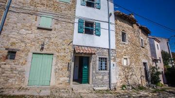 Casa di pietra in vendita Motovun