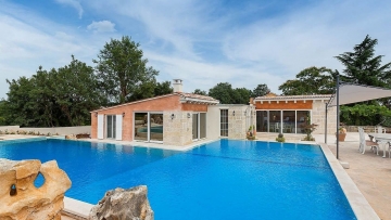 Villa for sale Tinjan Pazin