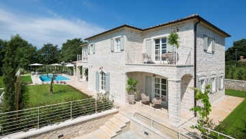 Villa in vendita Rovinj