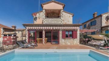 Freistehendes Haus mit Pool und Meerblick in der Nähe von Poreč