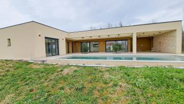 Hus med pool till salu Žminj