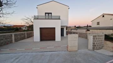 House with pool for sale Svetvinčenat 