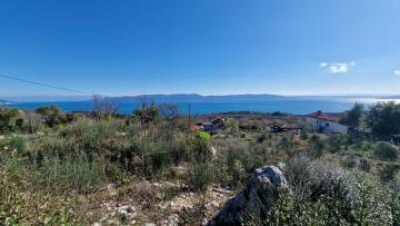 Građevinsko zemljište s panoramskim pogledom na more