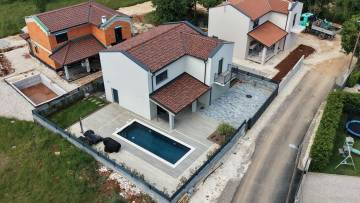 Casa con piscina in vendita Marčana
