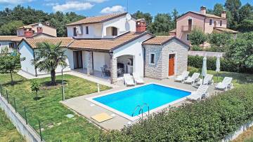 Casa con piscina in vendita Sveti Lovreč