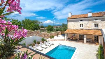 Stone house for sale Marčana